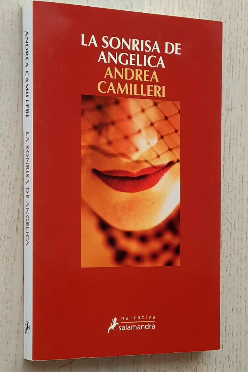 LA SONRISA DE ANGELICA