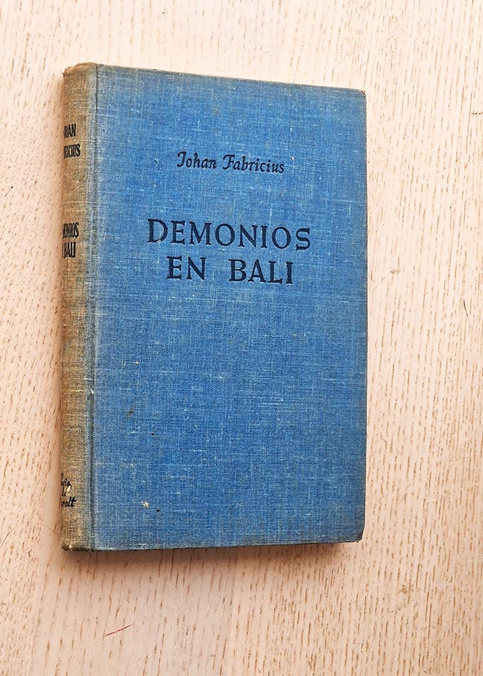 DEMONIOS EN BALI
