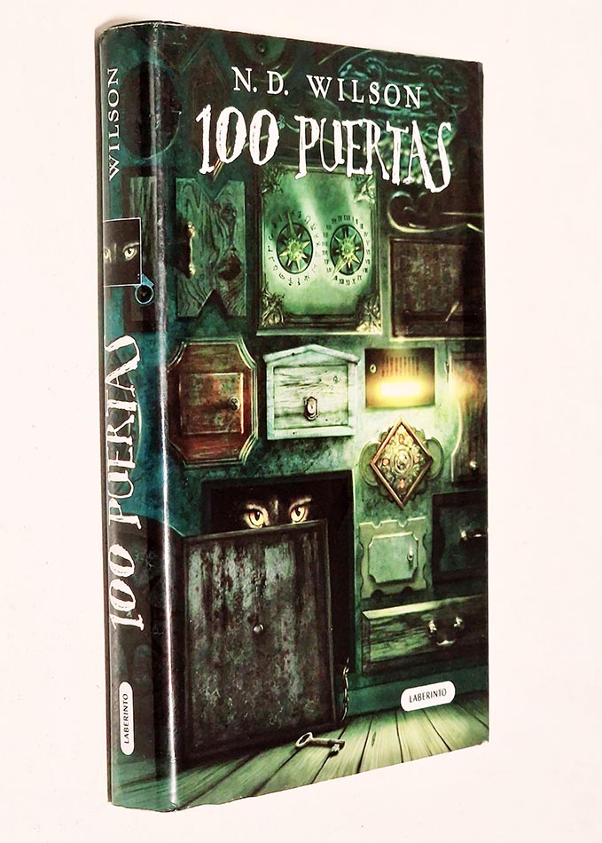 100 PUERTAS